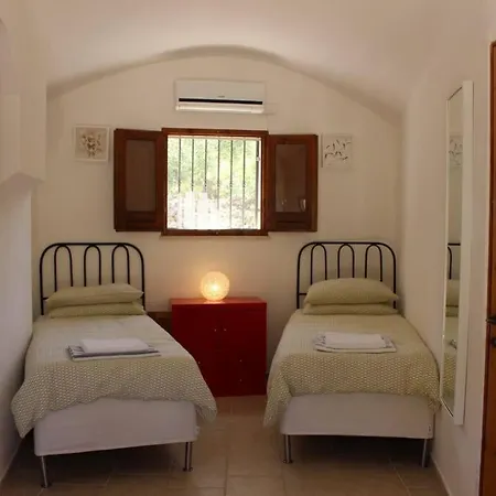 Feriehus Trulli Rosa - Huge Pool -